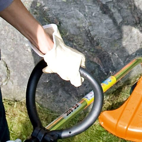 Stihl Débroussailleuse FS120R, 30,8CC, 1,3 KW/1,8 CV, poids 6,0 kg, pour herbe tenace avec système antivibrant, Alimenté au gaz