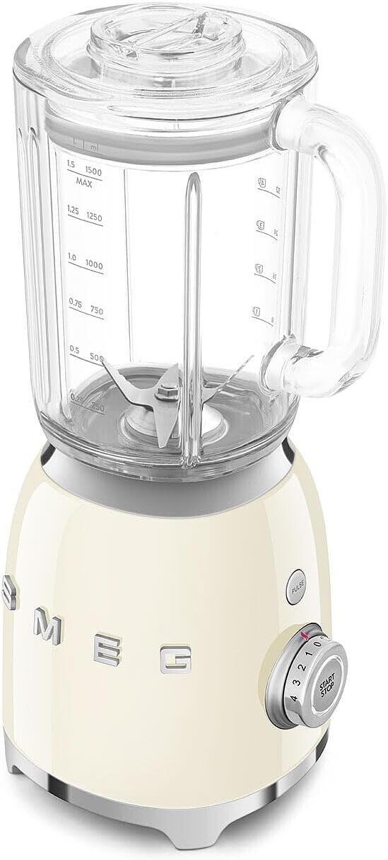 Smeg, Blender BLF03CREU 1,5 L, 4 Vitesses, 4 Fonctions Smoothie, Pulse, Glace Pilée et Autonettoyant, Bloc Moteur et Bouchon Doseur, Base Antidérapante, Range Cordon Intégré, 800W, Crème