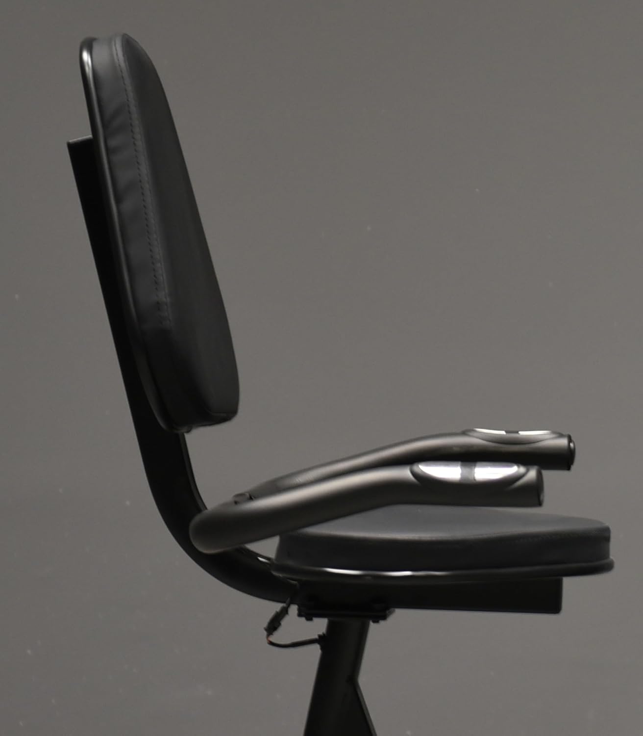 - Velo d'appartement - Cardio Master Connecté - Réglable & Confortable - Pédales Sanglées - Résistance Magnétique - 21 Programmes