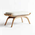 Banc en bois courbé avec assise rembourrée blanche