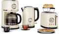 Klarstein Victoria Set Petit-Déjeuner Complet – Grille-Pain 2 Fentes 7 Niveaux, Bouilloire Électrique 1,7L, Cafetière Filtre 12 Tasses, Design Rétro, Support à Petits Pains, Cream
