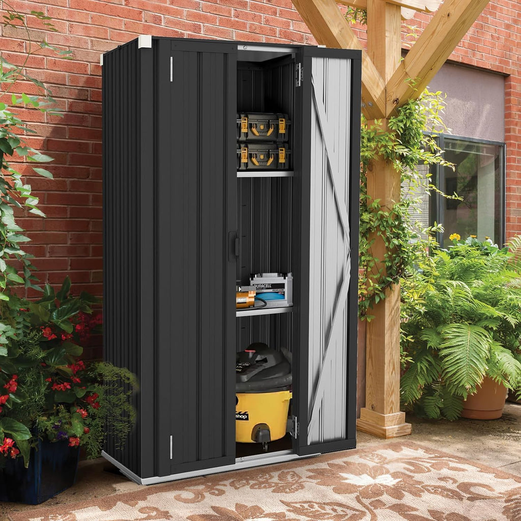 YODOLLA Abri de Jardin Métal, Armoire de Rangement Extérieure à 3 Niveaux, Étagères Réglables & Portes Verrouillables pour Jardin, Garage, Stockage d'Outils, 76 x 55 x 178 CM, Gris foncé