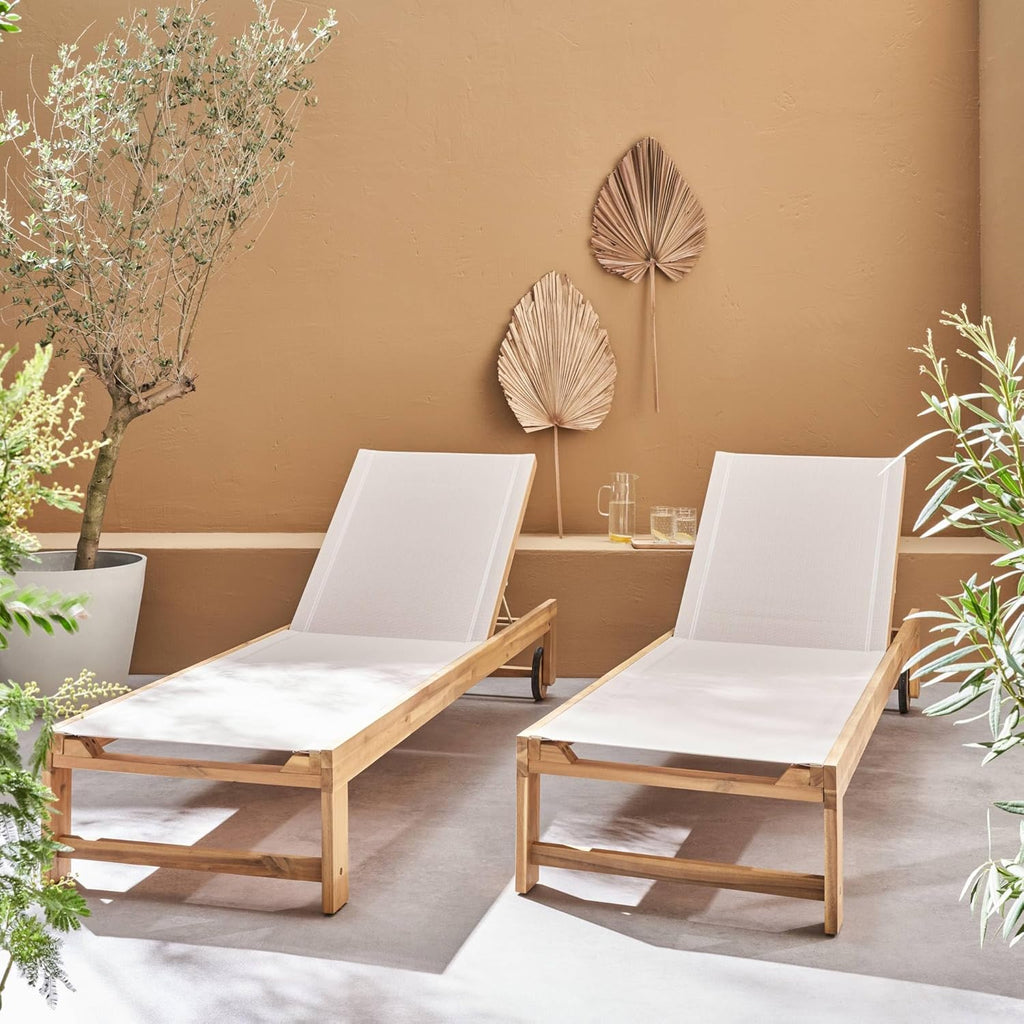 sweeek - Lot de 2 Bains de Soleil en Bois d'acacia et textilène Beige. Multi Positions avec roulettes