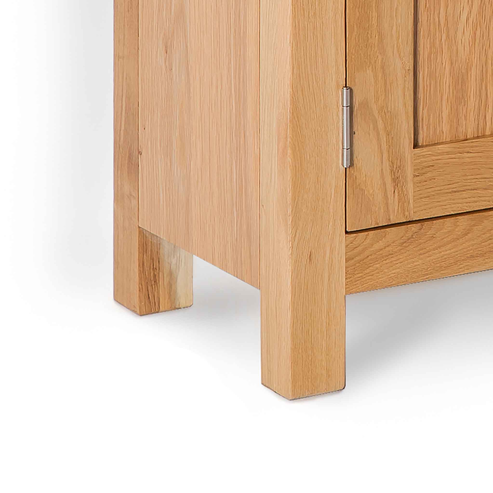 London Oak 180cm Extra Wide TV Stand