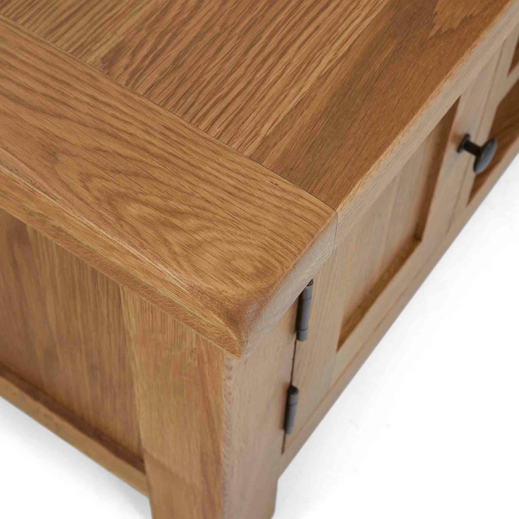 Zelah Oak 120cm TV Stand
