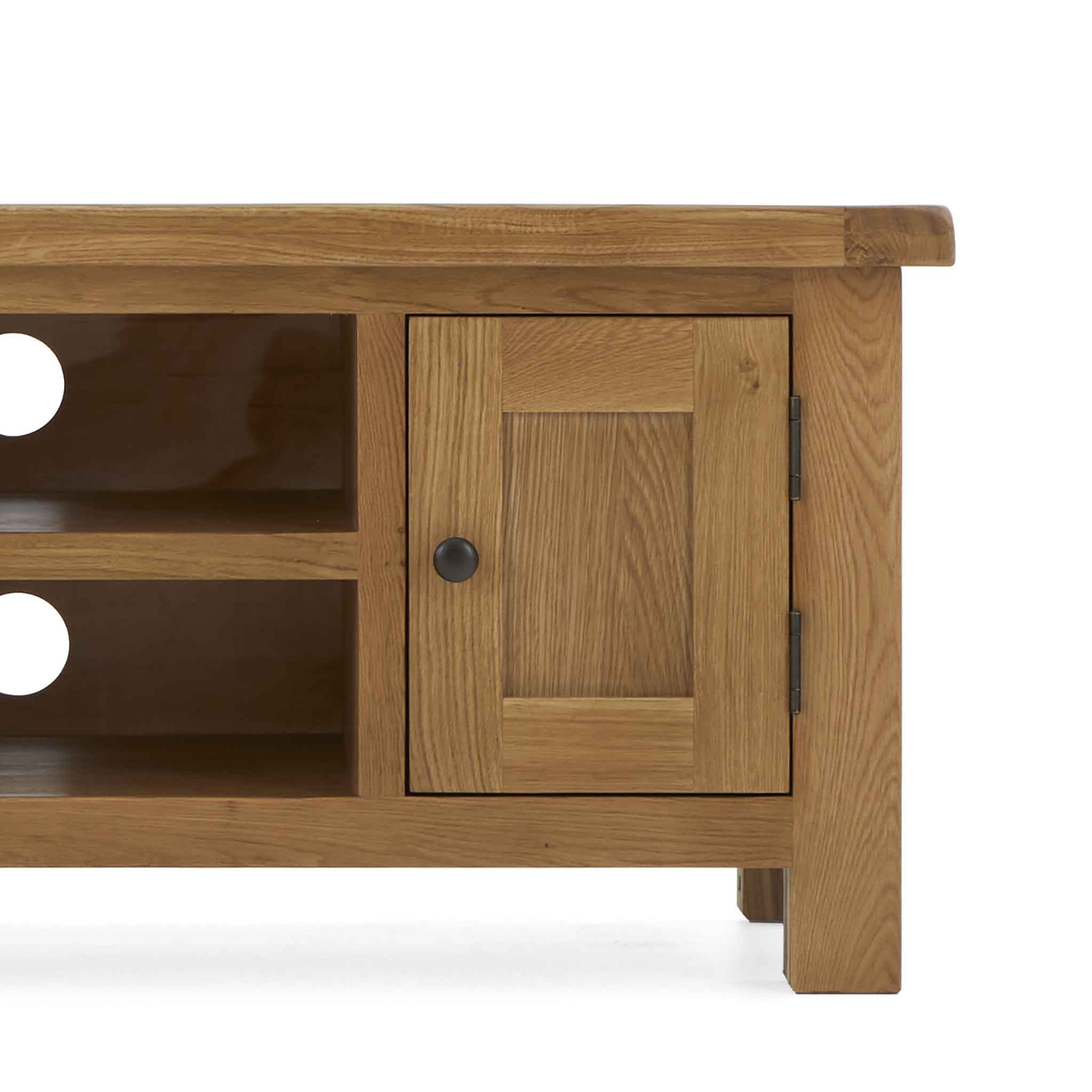 Zelah Oak 120cm TV Stand