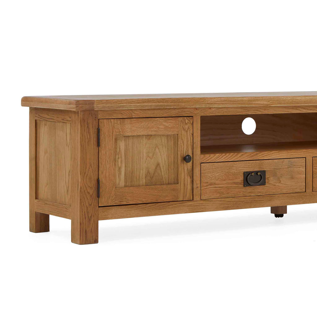 Zelah Oak Extra Wide TV Unit 200cm