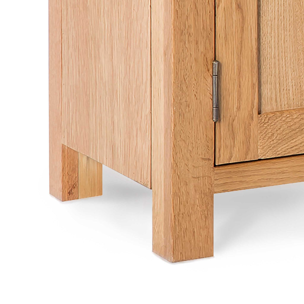 Surrey Oak 180cm Extra Wide TV Stand