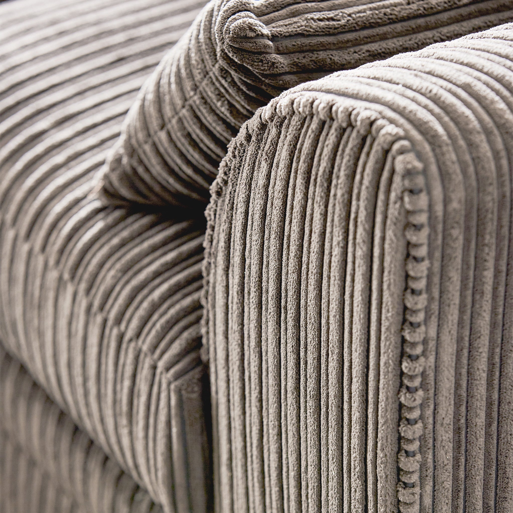 Bletchley Jumbo Cord Chaise Sofa