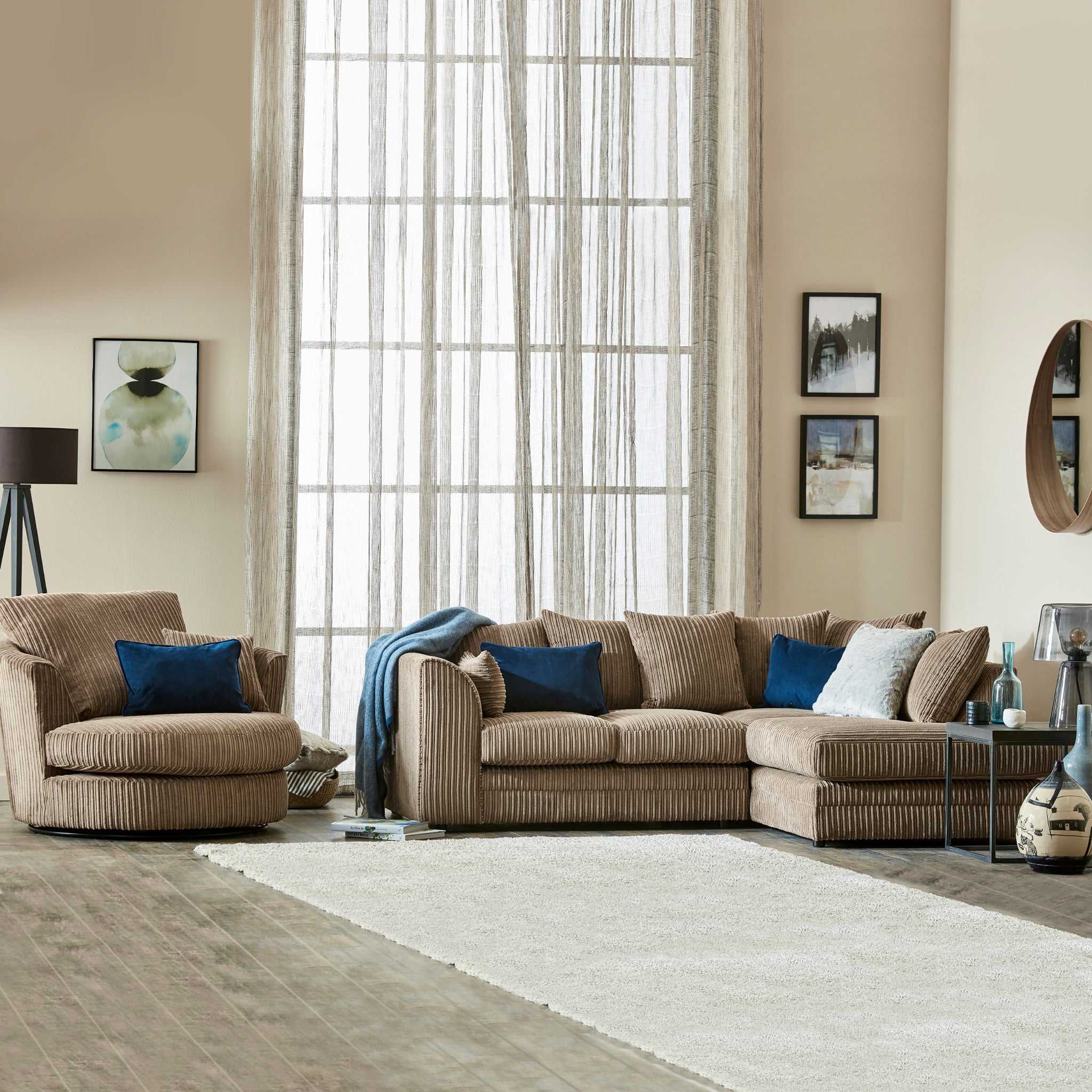 Bletchley Jumbo Cord Chaise Sofa