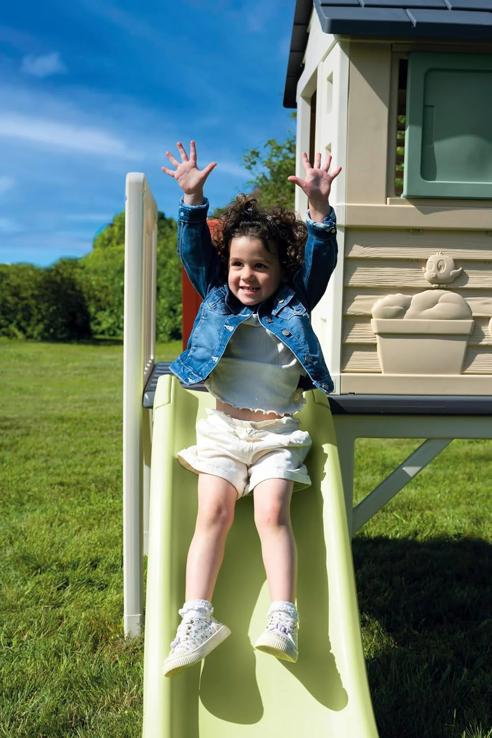 Smoby Life maison pilotis 70cm, toboggan, matière recyclée, dès 2 ans