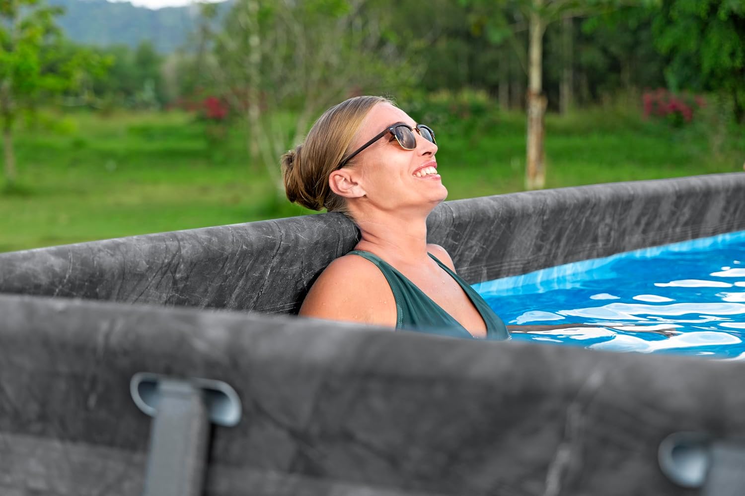 Bestway Kit Piscine Hors Sol rectangulaire APX 365-549 cm x 274 cm x 132 cm - Gris foncé